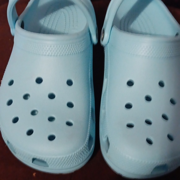 Crocs - Picture 3 of 7